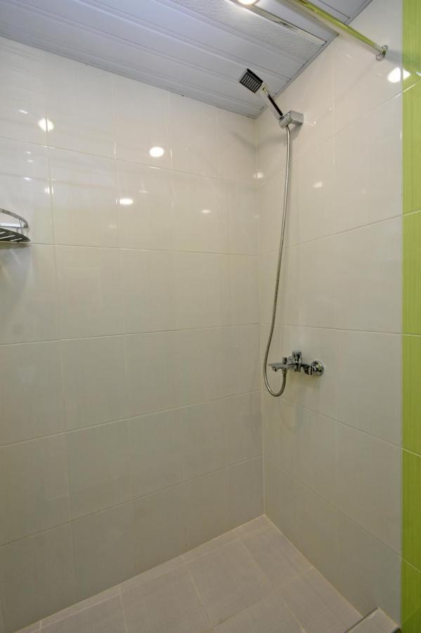 Positive Apartment In Center Of Yerevan City ภายนอก รูปภาพ
