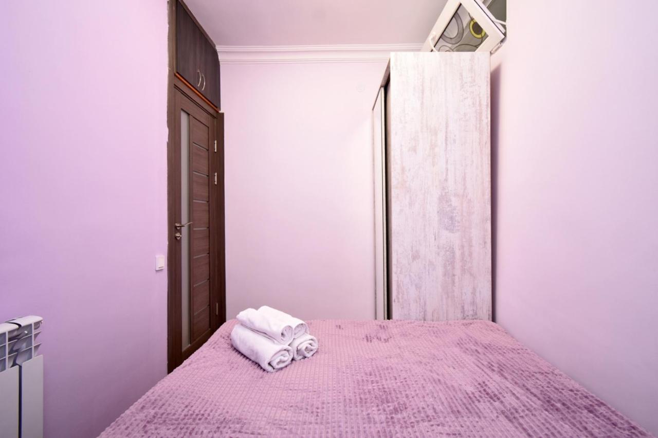 Positive Apartment In Center Of Yerevan City ภายนอก รูปภาพ